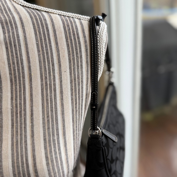 Coach Bag - Picture 4 of 13